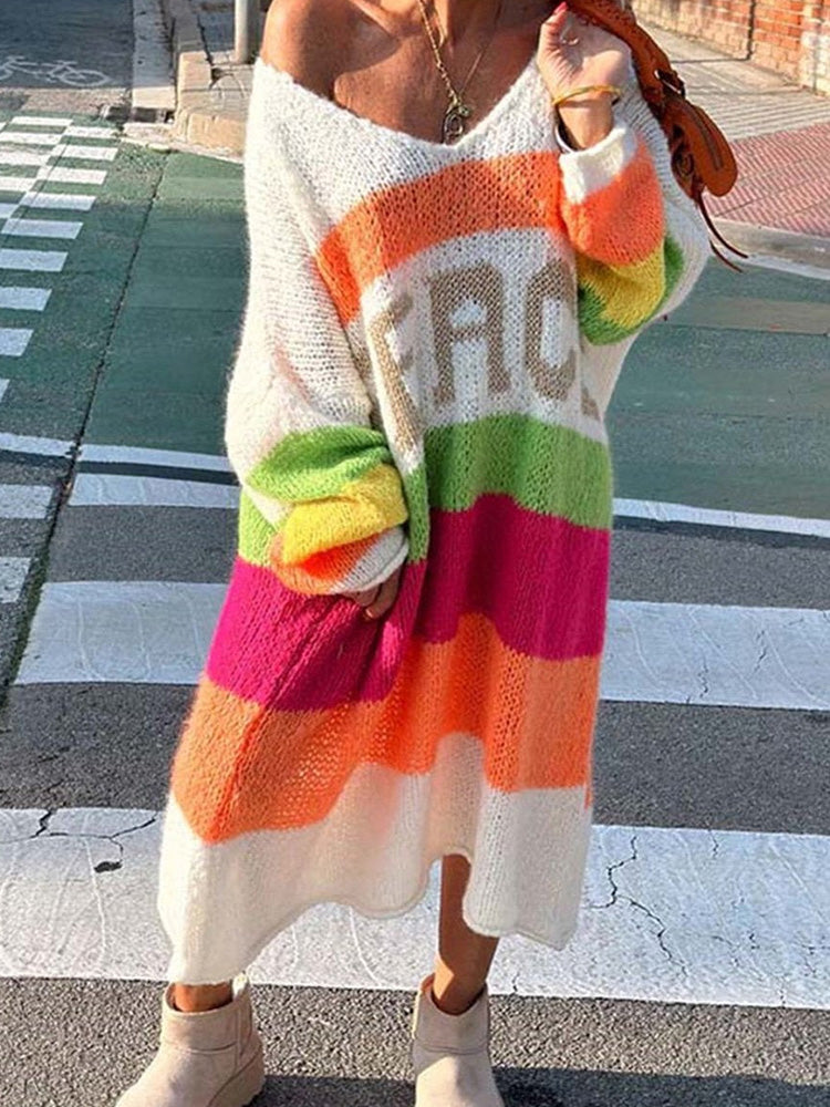 Nela™ | Kaszmirowa sukienka sweterkowa z dekoltem w serek i długim rękawem