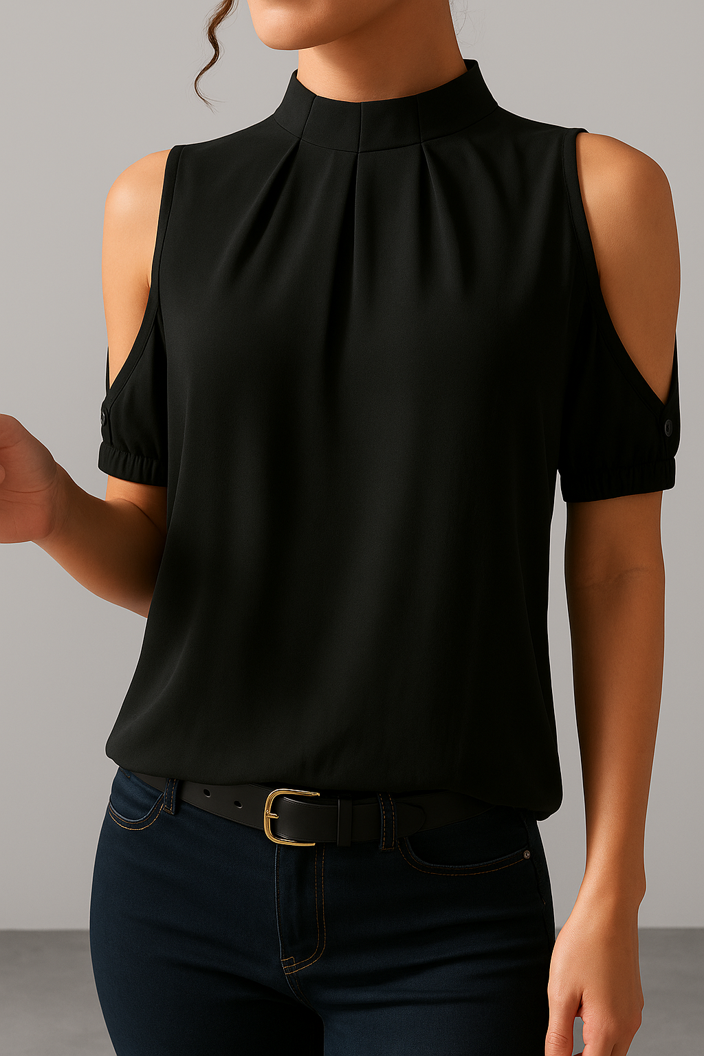 INGE™ | ELEGANCJA CZARNEJ BLUZKI Z ROZCIĘCIAMI