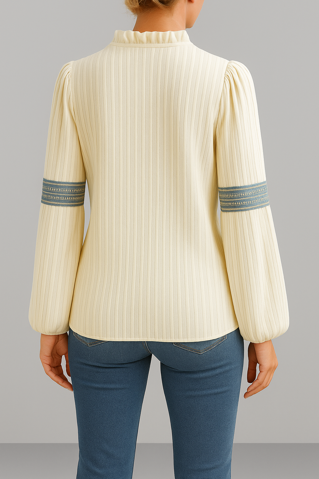 AGNIESZKA™ | KORONKOWA ELEGANCJA Z DEKOLTEM W SEREK